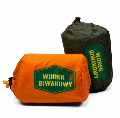 Worek biwakowy – pomarańczowe i zielone opakowanie